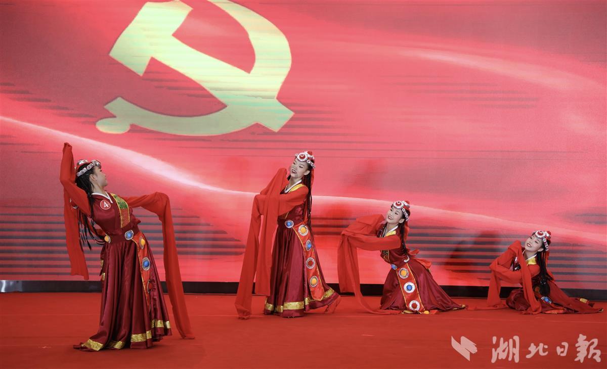 救援大胡子斗士